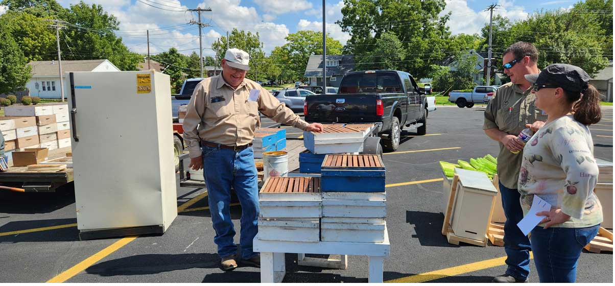 The club bee equipment auction